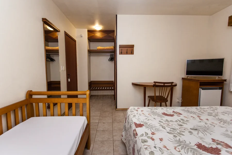 Apartamento Casal + 1 Cama