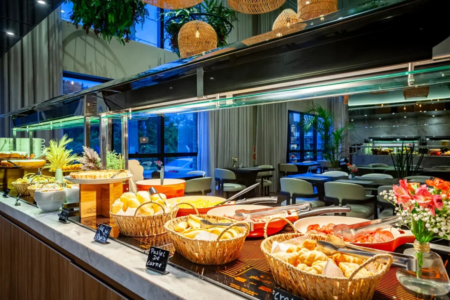 Café da Manhã - Térreo